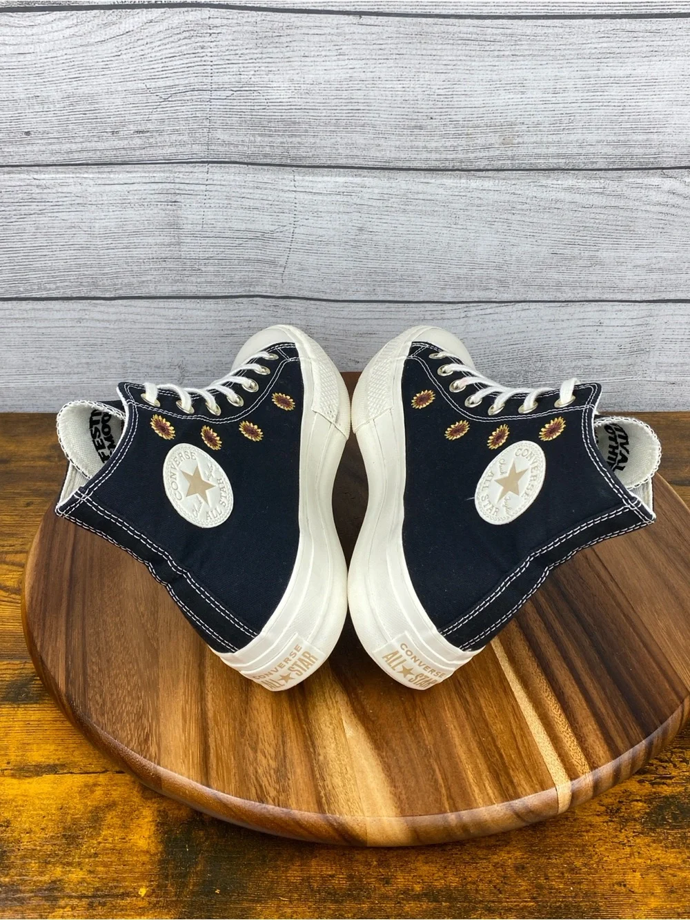 Converse Chuck Taylor All Star Lift Platform Hi Festival Florals Women’s Size 10